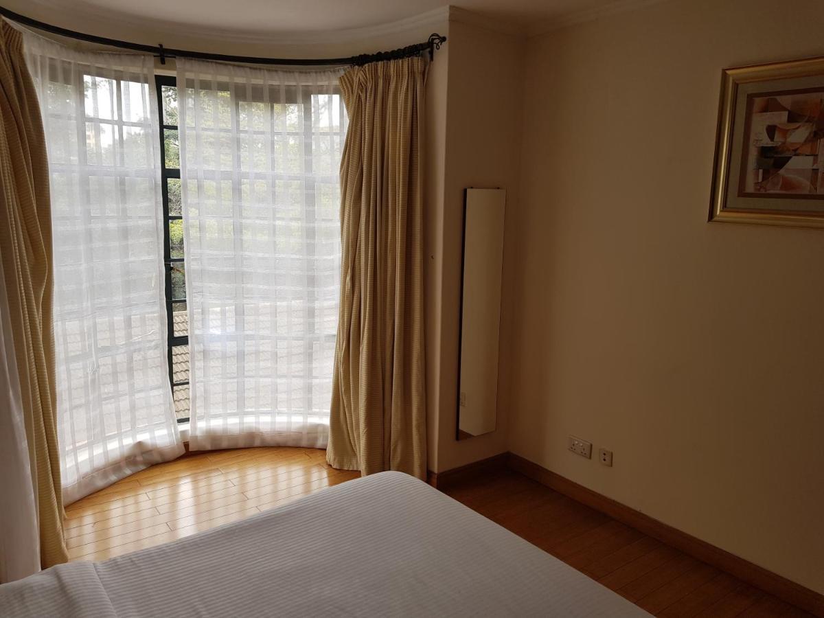 Natural Oak Apartments Nairobi Bagian luar foto