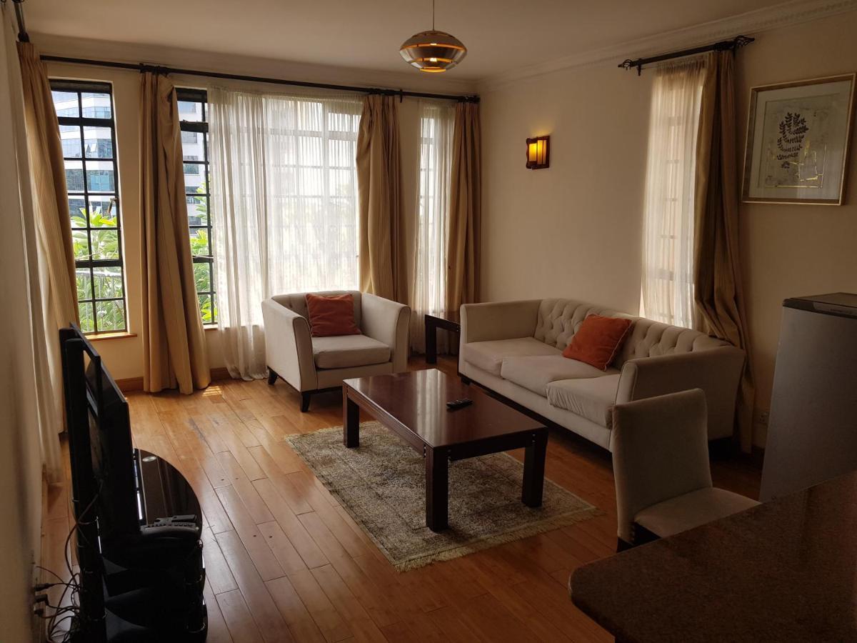 Natural Oak Apartments Nairobi Bagian luar foto