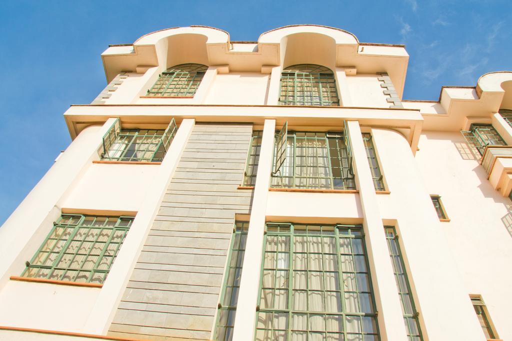 Natural Oak Apartments Nairobi Bagian luar foto