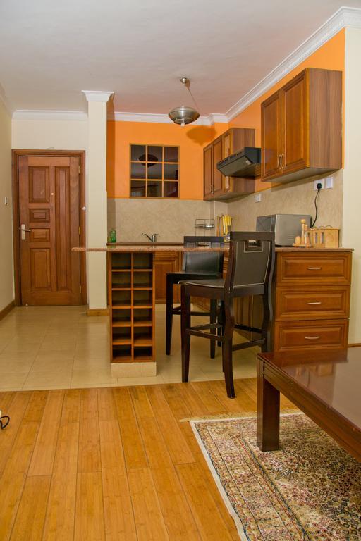 Natural Oak Apartments Nairobi Bagian luar foto